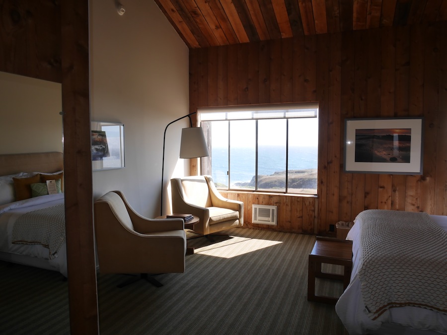 6号室のインテリア